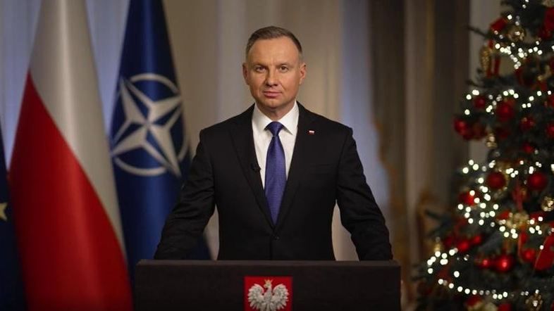 Анджей Дуда згадав про війну в Україні у новорічному привітанні
