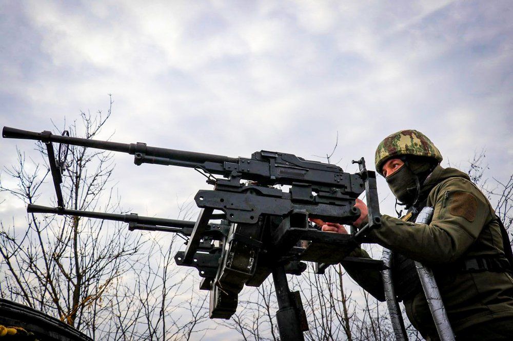 Над Україною вночі ППО знищила до 40 ударних дронів та ракету Х-59