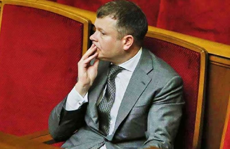 Жеваго у Франції звільнився під заставу в мільйон євро