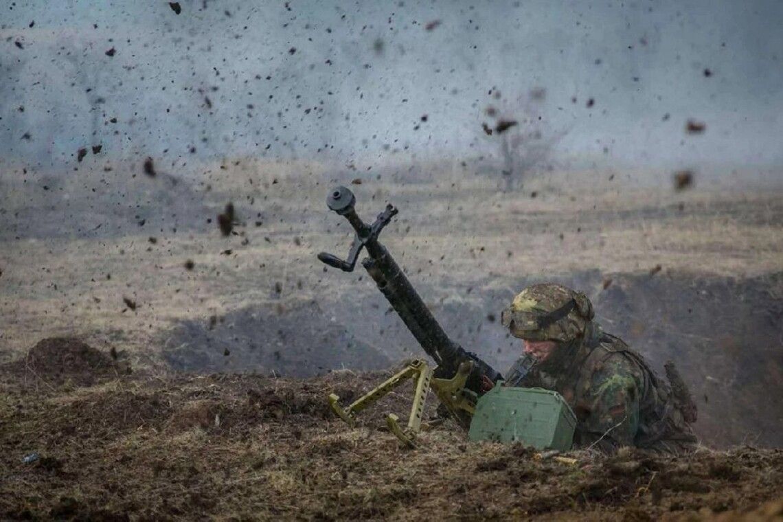У Соледарі тривають важкі бої: ЗСУ відбивають атаки ворога