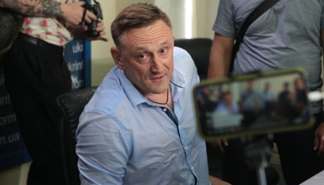 Нардеп Андрій Аксьонов  складає мандат