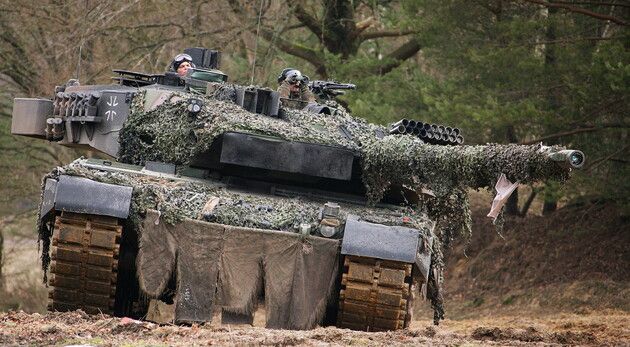 Велика Британія й ФРН оголосять рішення про танки для України на наступному тижні