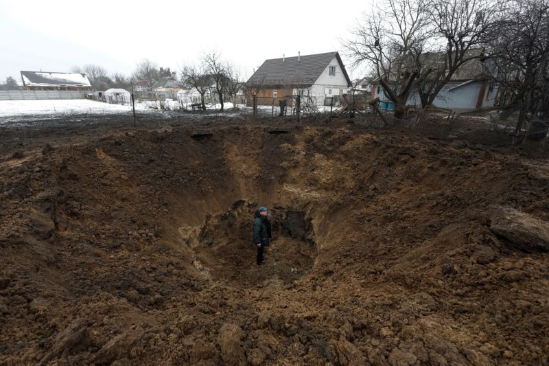 На Львівщині й Харківщині є влучання в об’єкти інфраструктури, у Києві знову вибухи