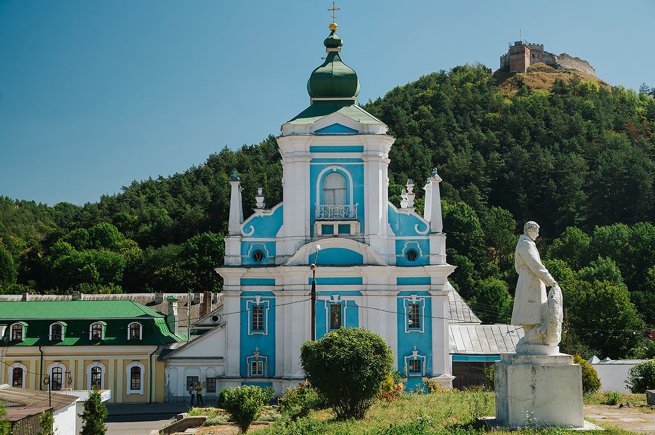 Свято-Миколаївський собор у Кременці є пам’яткою архітектури національного значення.