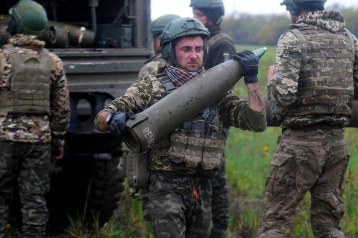 У Заходу немає проблем з продовженням поставок снарядів в Україну — Міноборони Британії