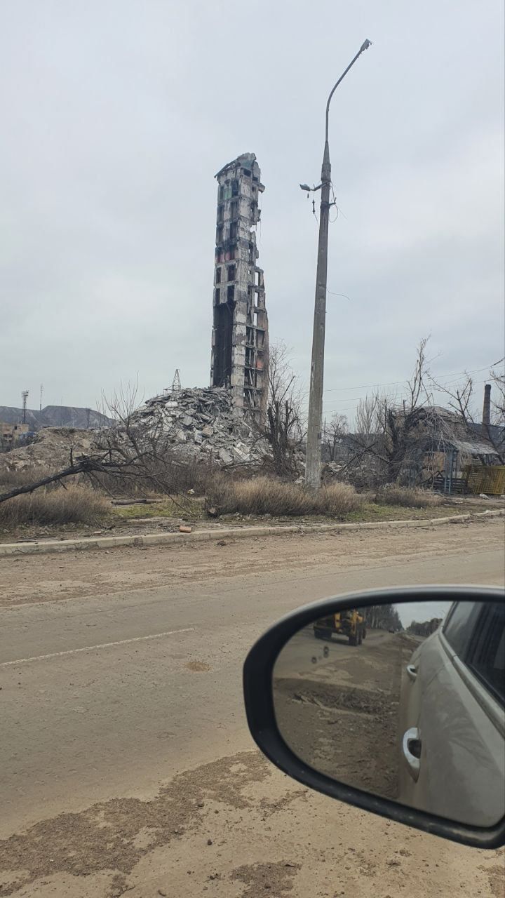 У Маріуполі «бавовна»: знищено склад боєприпасів та військову базу росіян
