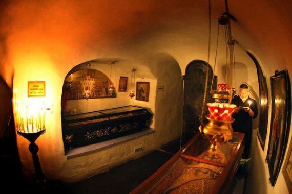В УПЦ МП жаліються, що "Мінкульт заборонив молитися в Лаврських печерах".
