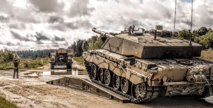 В Україну прибули британські танки Challenger 2 – Міноборони