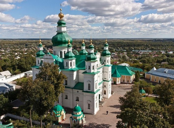 Із церкви у Чернігові московські попи винесли мощі трьох святих