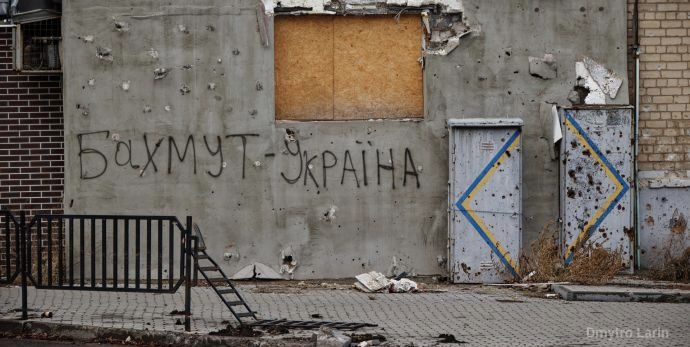 Ворог не може захопити Бахмут і намагається оточити Авдіївку - Маляр