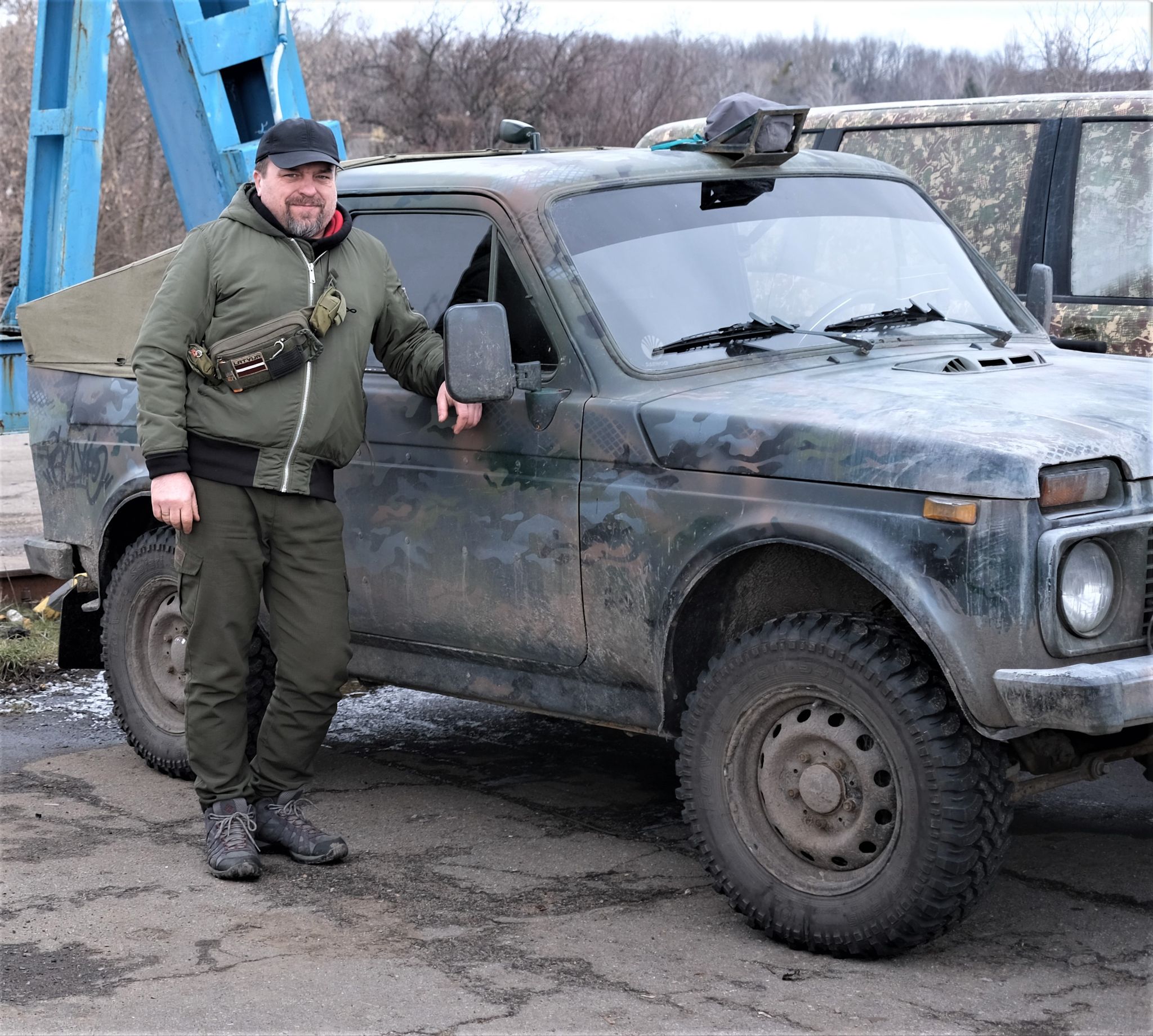 «Фурія», «Мольфар» і «Мавка»: як умільці з Полтави створюють «бандеромобілі» для фронту