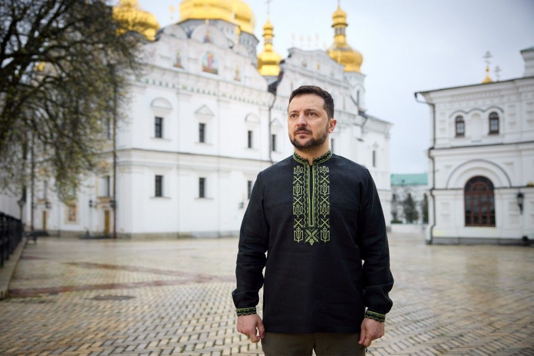Символом Великодня є перемога – Зеленський