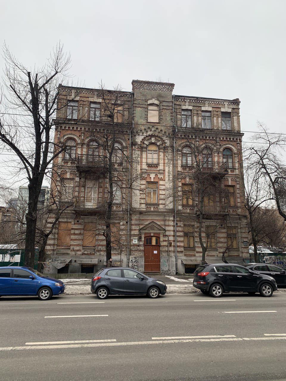 Будинок Саксаганського під загрозою: поблизу хочуть звести багатоповерхівку