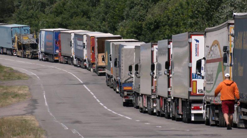 Українське зерно: прем'єр Моравецький скликав термінову нараду