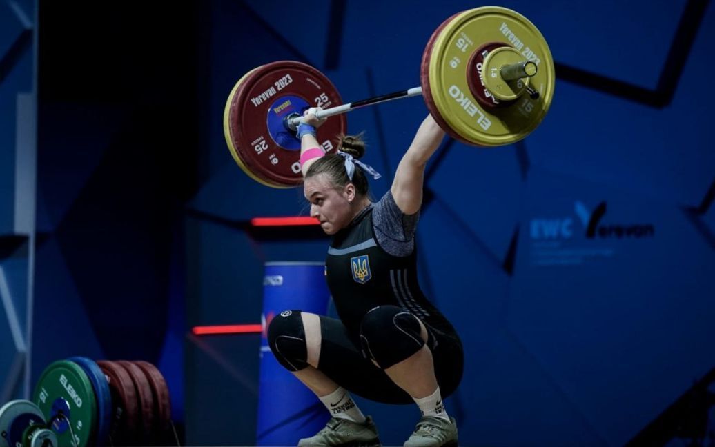 Важкоатлетка Анастасія Манєвська знову стала абсолютною віцечемпіонкою Європи