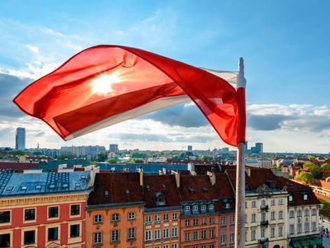 У Польщі продовжили перебування українських біженців до березня 2024 року