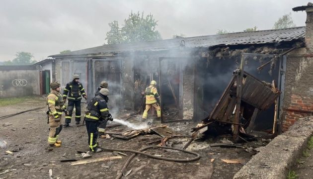 Загарбники зранку вгатили по Куп’янську та Нікополю, є руйнування