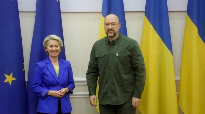 У Лондоні президентка Єврокомісії обговорила зі Шмигалем відбудову України