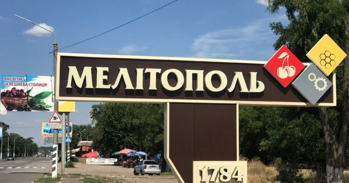 Агонія ворога: росія істерично атакує ракетами мирні міста і спішно вивозить награбоване з Півдня