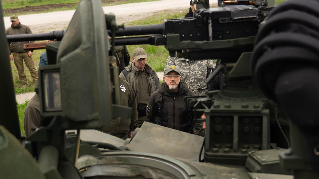 Заводу імені Малишева знову пообіцяли замовити «Оплоти»: цього разу Резніков