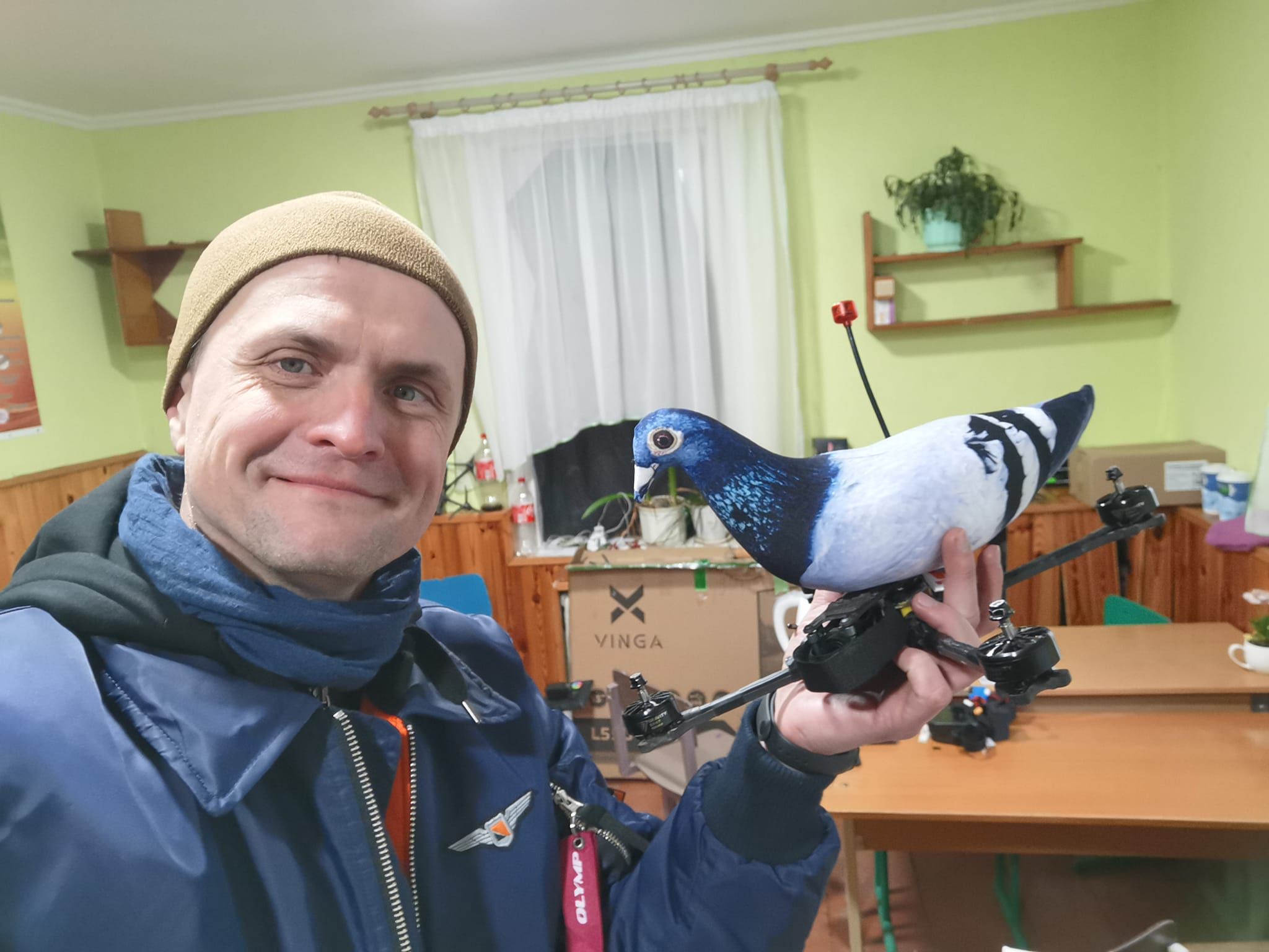 Волонтер Ігор Луценко зібрав в рамках проекту «Люті Пташки» близько 20 млн грн і отримав проблеми від податкової.