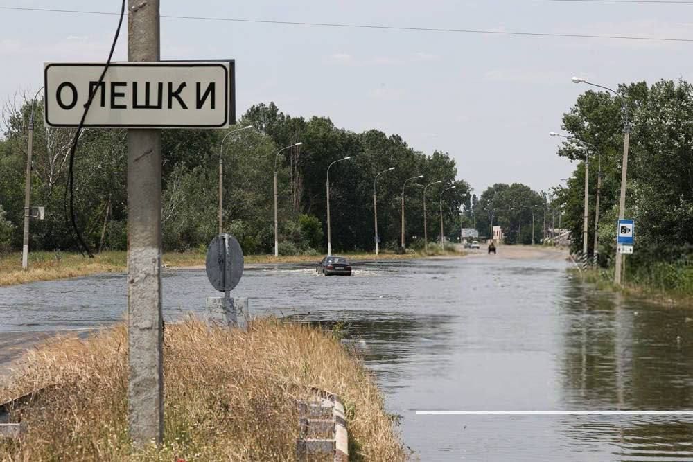 У підтоплених Олешках мародерять росіяни