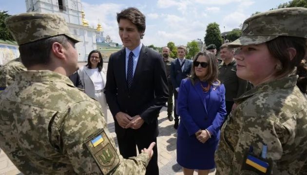 Джастін Трюдо та Христя Фріланд прибули до Києва