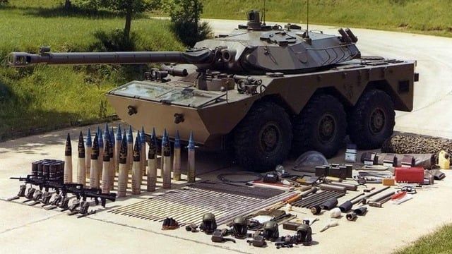 Допомогти контрнаступу: Франція активізує постачання зброї Україні– Макрон