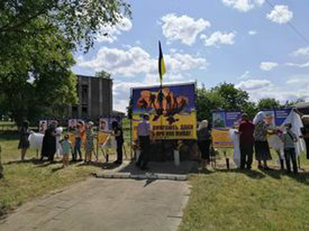 Доки пам’ять жива. На Житомирщині громада ініціює дискусію про місця пам’яті героїв російсько-української війни