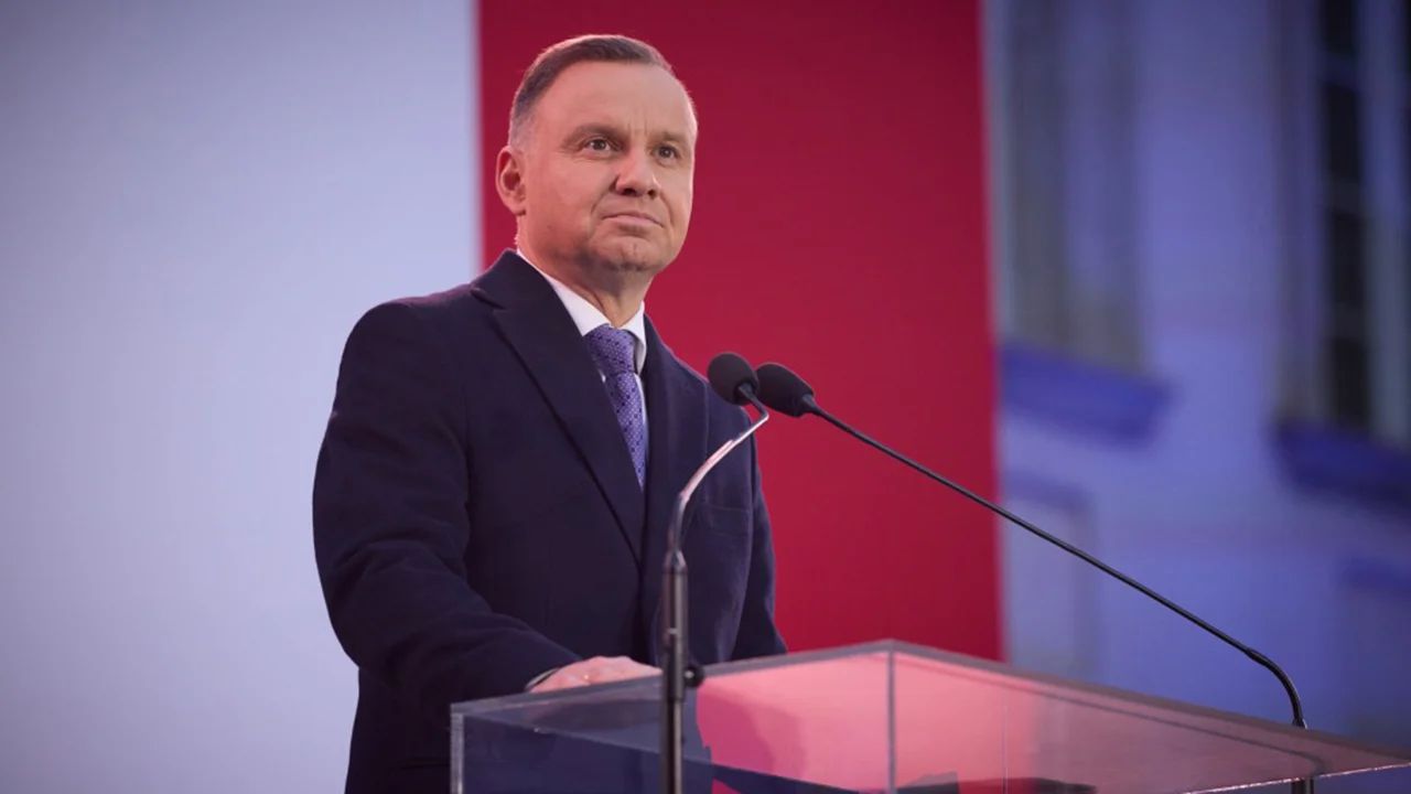 росія наче дикий звір, його треба застрелити - Дуда