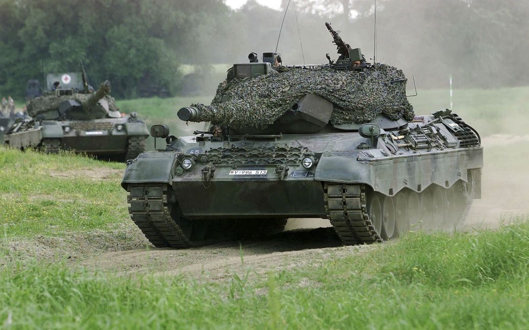 Швейцарія відхилила запит на реекспорт сотні танків Leopard для України