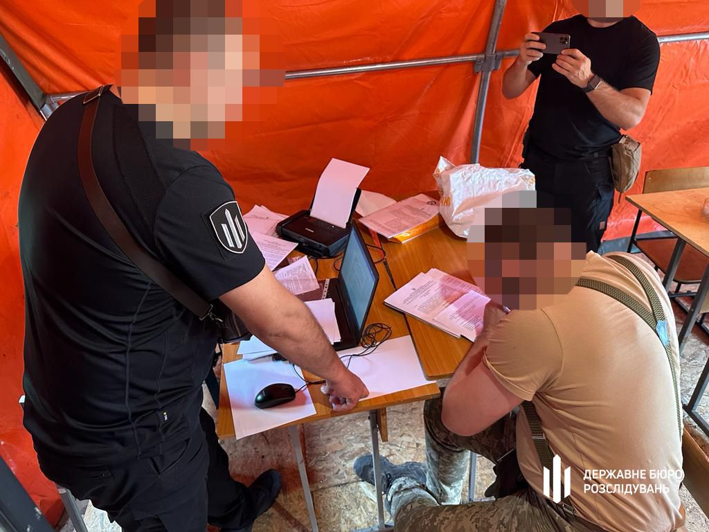 На Донеччині викрили мародерів: привласнили мільйони гривень «бойових» виплат
