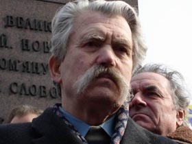 Левко Лук’яненко: Історію не стримаєш