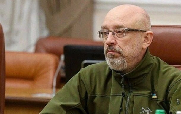 Резніков хоче перетворити ТЦК на ЦНАПи та скасувати строкову службу