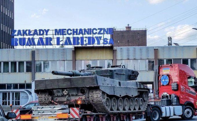 У польському Ґлівіце почав роботу Центр обслуговування українських танків Leopard