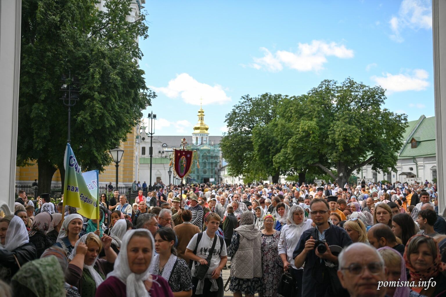 В Україні офіційно змінили дати святкування Різдва та інших свят
