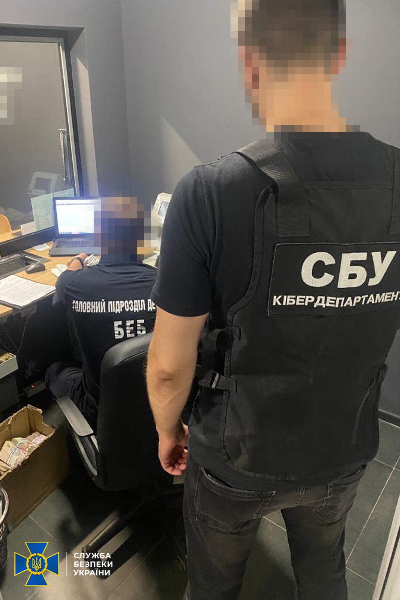 СБУ ліквідувала мережу конвертцентрів з обігом грошей між рф та Україною, фото
