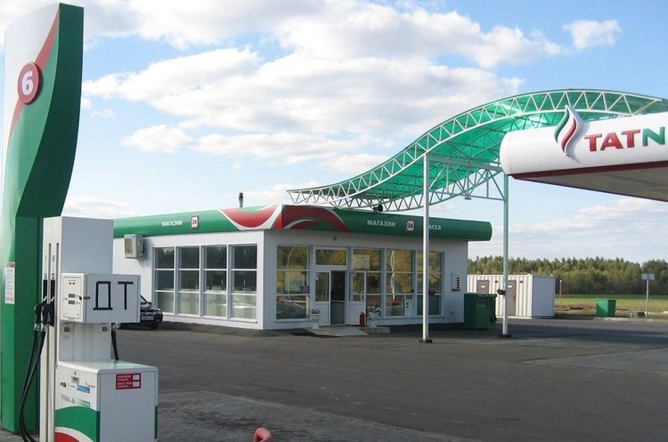 Було ваше – стало наше: «Укрнафта» отримала десятки арештованих російських  АЗС «Татнєфті»
