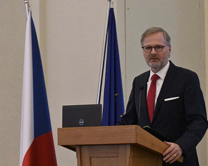 Прем’єр Фіала переконаний, що Чехія повинна продовжувати свою військову та іншу допомогу Україні.