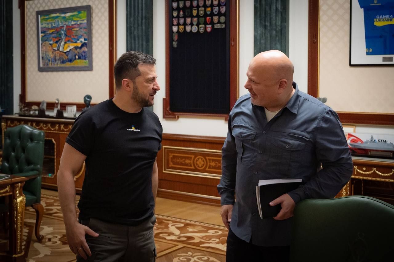 Зеленський і Карім Хан обговорили співпрацю з Гаагою