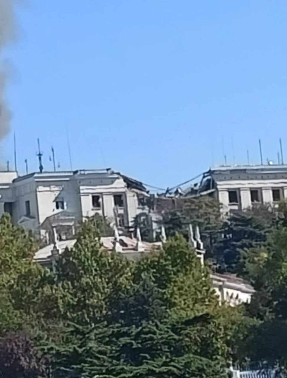 Повітряні сили завдали удару по штабу Чорноморського флоту рф у Севастополі