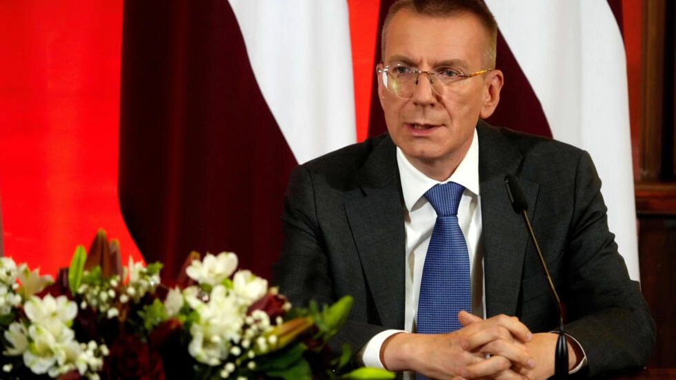 Президент Латвії Рінкевичс закликає надати Україні все необхідне для захисту