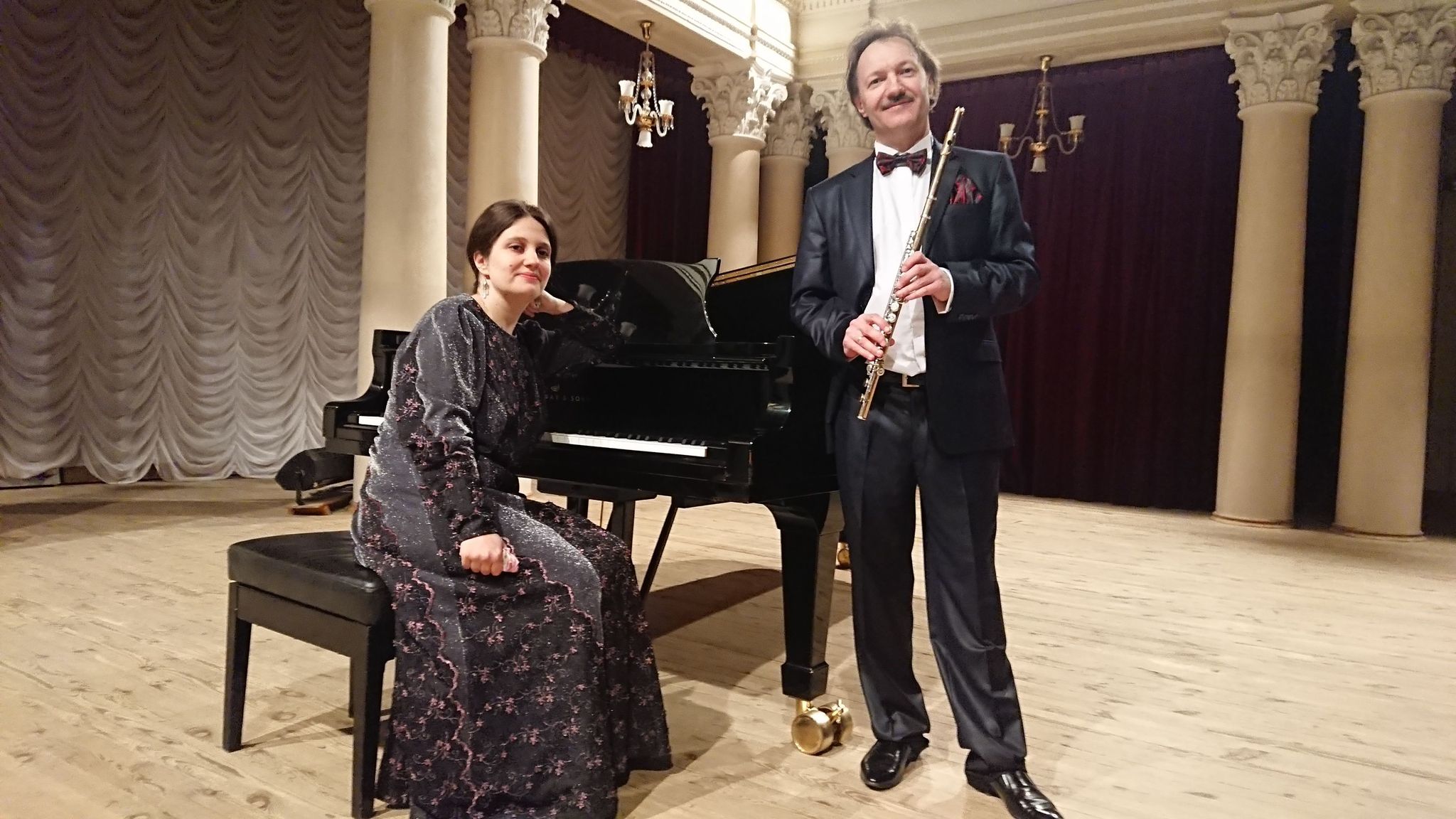 Піаністка Марія Віхляєва та флейтист Юрій Шутко.