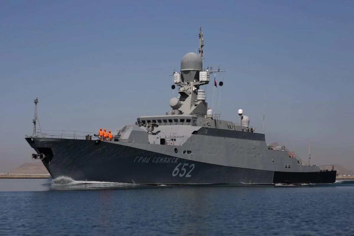 Україна «демілітаризувала» носій крилатих ракет «Буян» та корабель «Павел Державин»