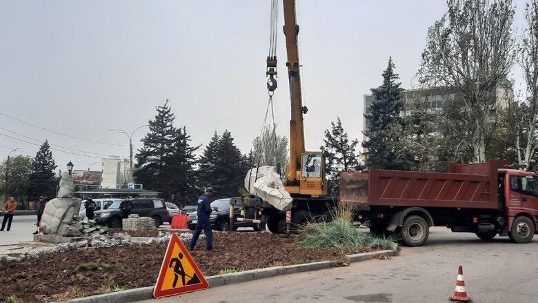 Пам’ятник Пушкіну остаточно демонтовано в Запоріжжі