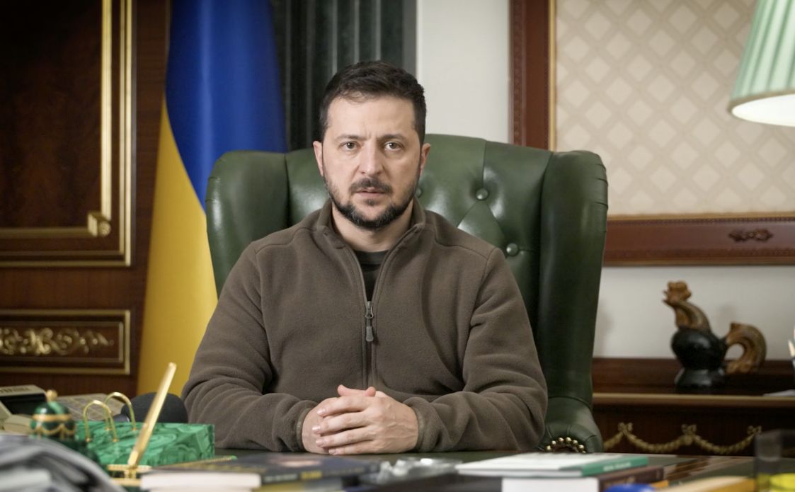 Помста не забариться: Зеленський пообіцяв потужно відповідати рашистам за нічні обстріли