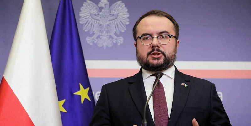 Волинська трагедія: Польща вимагає від України вирішити питання ексгумації жертв