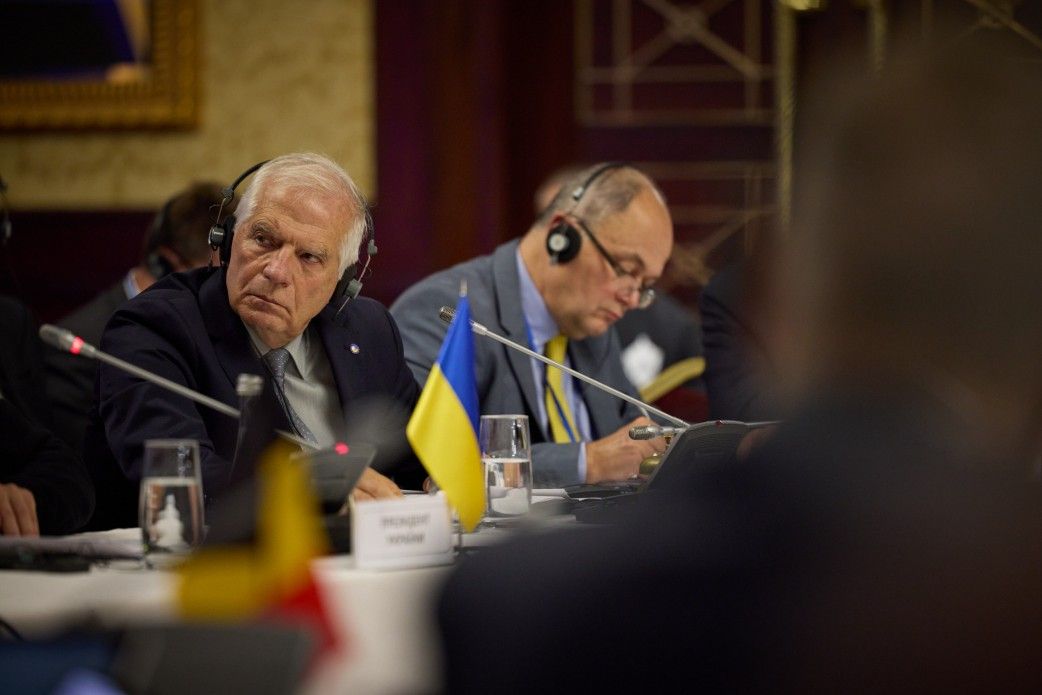 ЄС має підтримувати Україну на тлі скорочення підтримки США – Боррель
