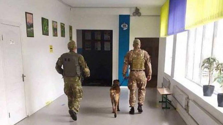 Росіяни змушують українських дітей «мінувати» школи – омбудсман Лубінець
