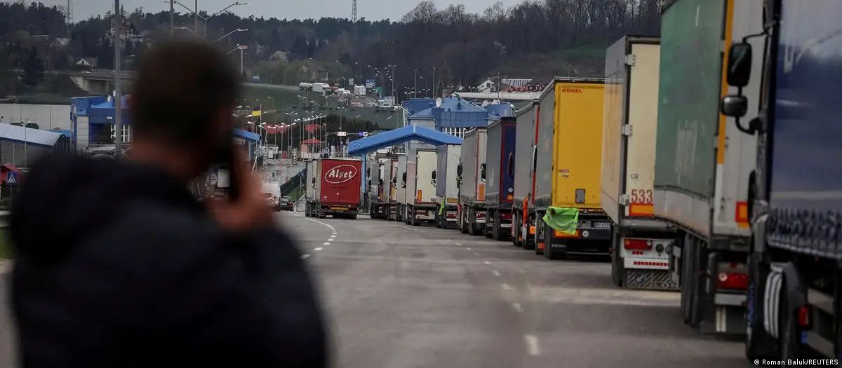 Блокування кордону України: Євросоюз може покарати Польщу за «бунт»
